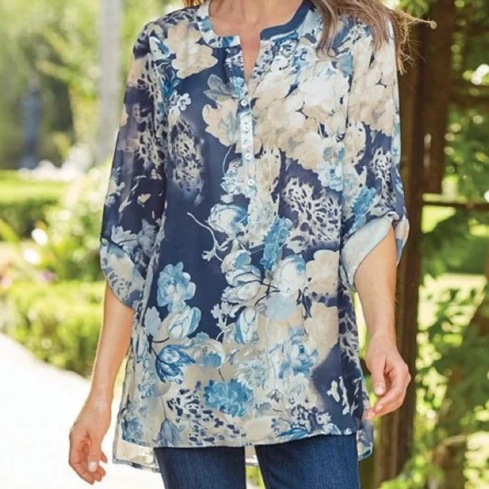 Soft Surroundings Danica Floral Top Blue Size XS Petite
